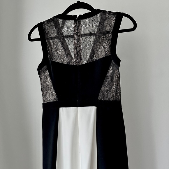 BCBGMaxAzria Maxi Gown Floor Length Black and White Size 2 - Picture 7 of 11